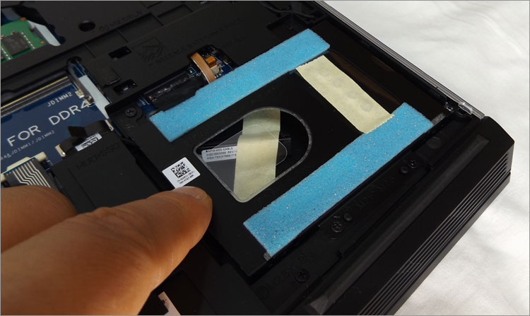 自前でデータ用HDDを増設