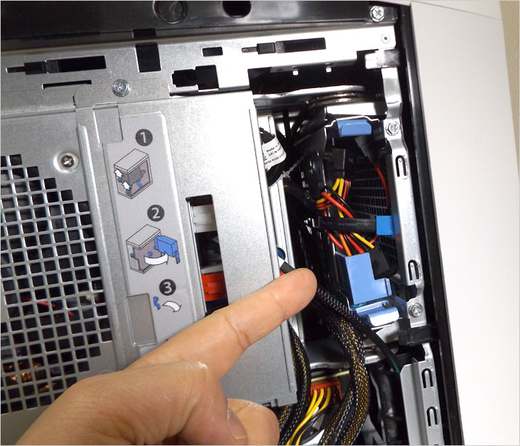 3.5インチHDDベイ