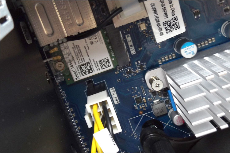 Killer AX1650 2x2 Wi-Fi 6 ワイヤレス + Bluetooth 5.0