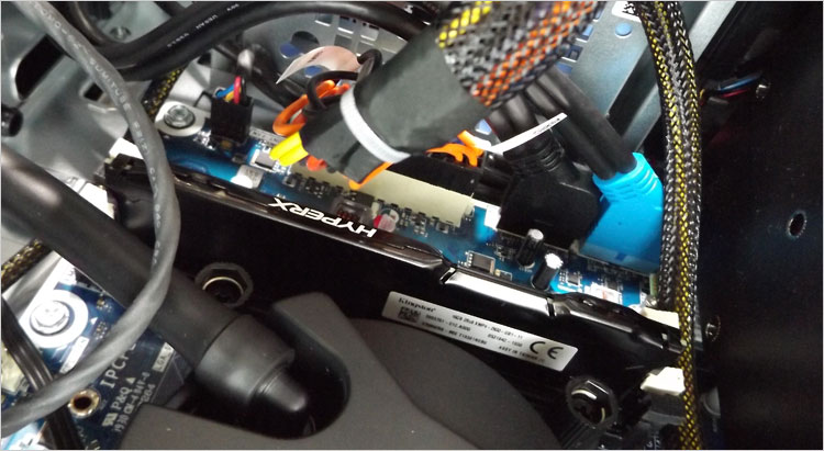 16GB（16GBx1） HyperX® FURY DDR4 2933MHz XMP