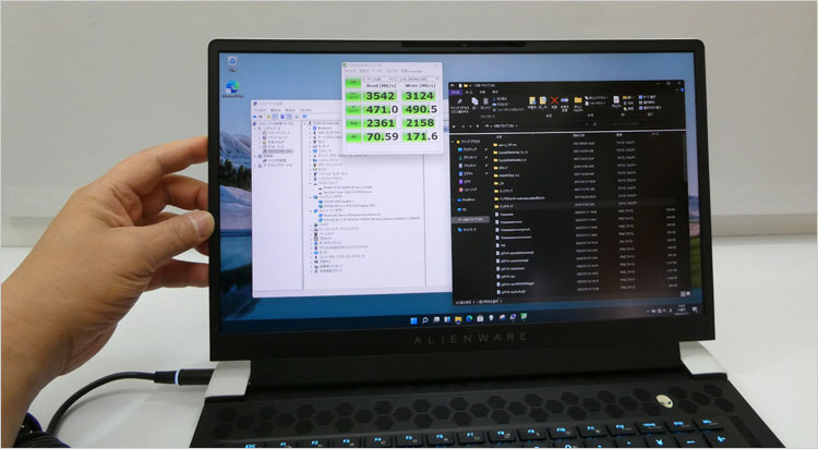 リフレッシュレート 360 Hz、G-SYNC対応