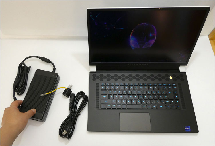 LA330PM190 ～ 330W ACアダプター