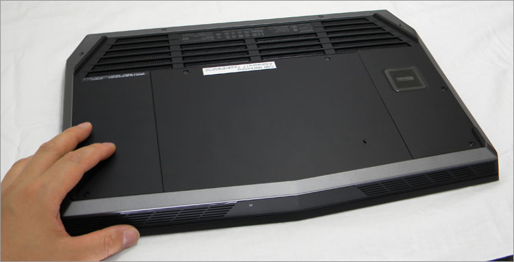 底面およびモジュール内部