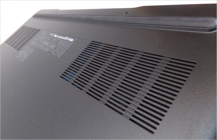 スタンドゴムが土手になっている