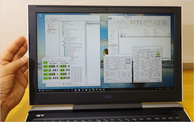 解像度1920 × 1080G7-7588のディスプレイ