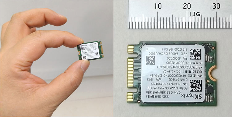 縦の長さが30mm。Type2230