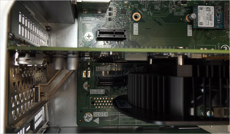 PCI Express x1が1基分使用不可