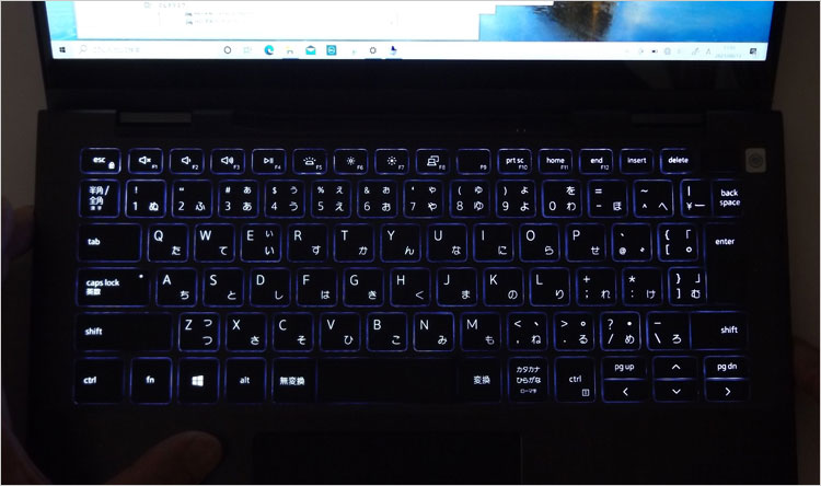 バックライト実装、Inspiron7306 2-in-1のキーボード