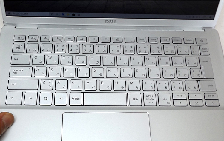 Inspiron 13 5000（5390）などで採用