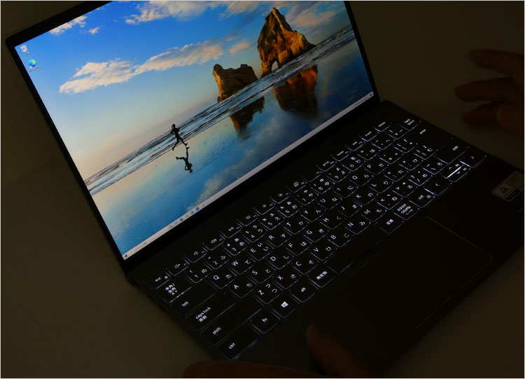 F5を繰り返し押すことで、ライトのオンオフおよび、2段階の調光可能