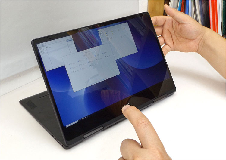 Inspiron 7386スタンドモード