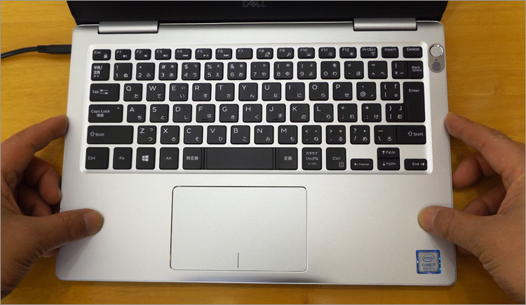 パームレストとキーボード