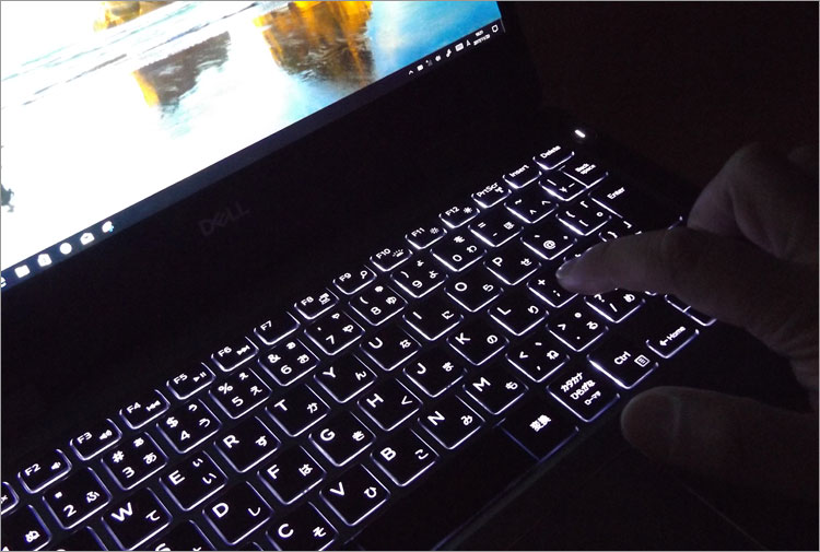 バックライト・キーボード