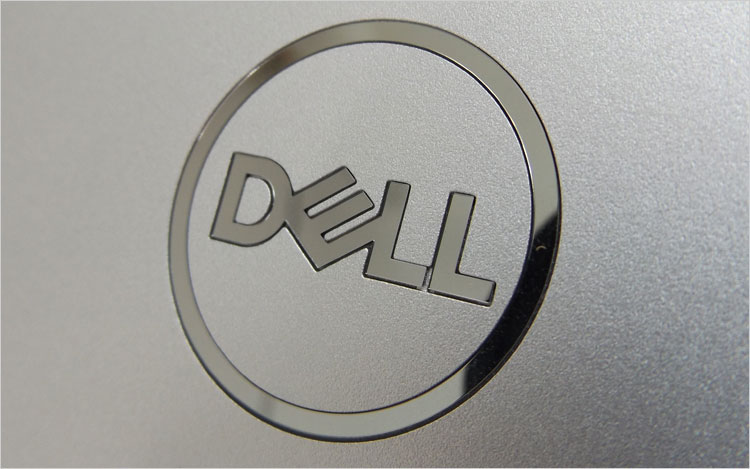 クロム調のDELLロゴを配置