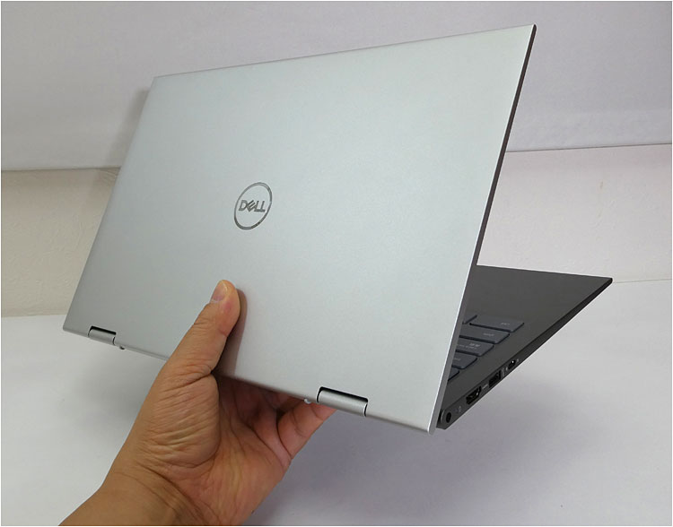 アルミ筐体のInspiron 5410 2-in-1