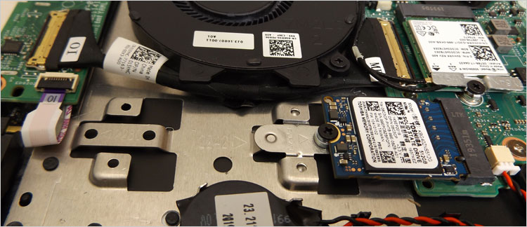 NVMe SSDのM.2スロット。現状ではType 2230のNVMe SSDが搭載