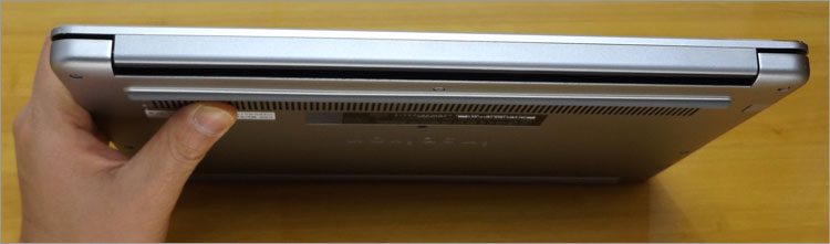 Inspiron 14（7460）ヒンジ