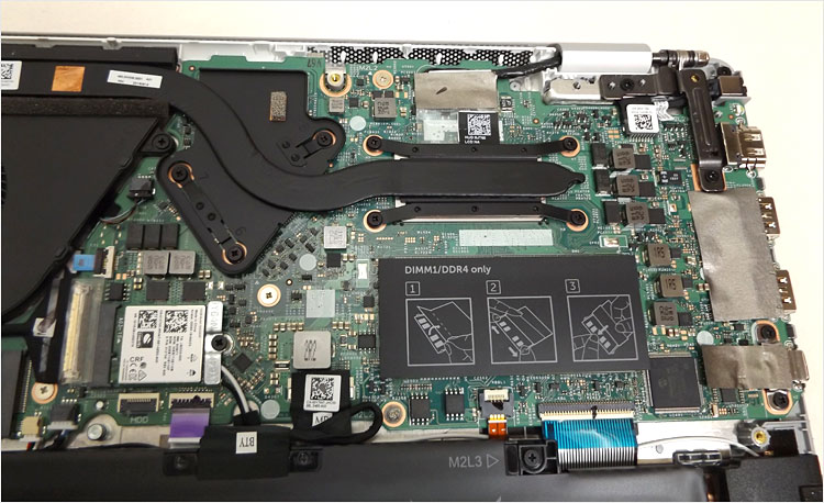 Inspiron14-5490のマザーボード部分