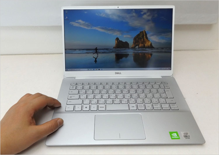 駆動方式はAHVA 【AUO453D】