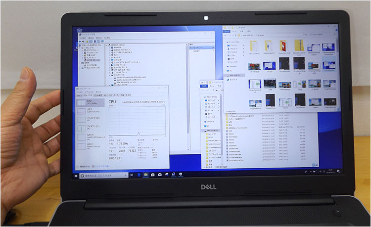 広視野角のIPSパネルを採用