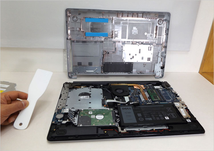 Inspiron 17 （3780）分解する