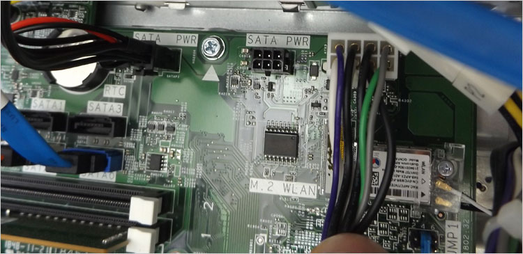 24pin⇒8pin変換コネクタ