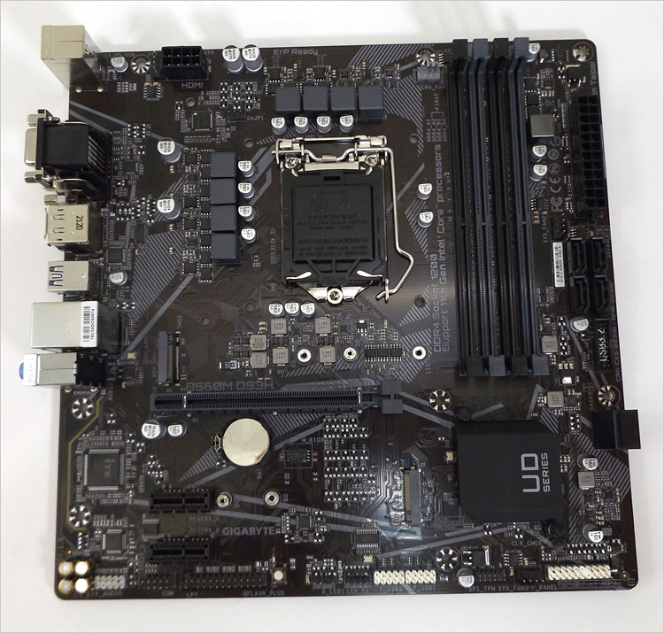 GIGABYTEのB560M DS3Hを購入