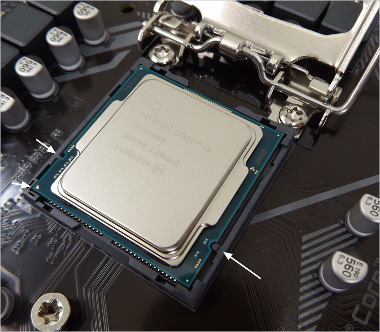 CPUは物理的にピッタリ合うことはない