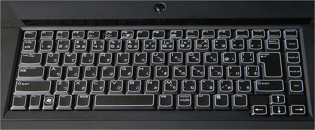 Alienware M15x。Nehalem （Clarksfield）設計の15型