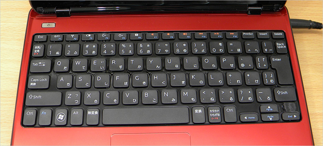 Inspiron M102z（1122）のキーボード
