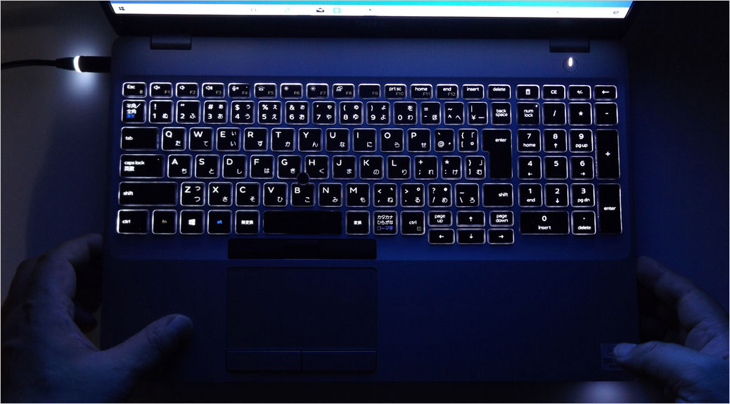 バックライトを使っているのだ