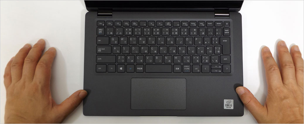 Latitude 7310 2-in-1に実装されている様子。キーボード部分