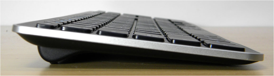 折りたたみ式のチルトスタンドはない