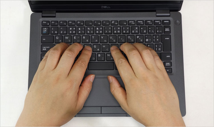 ホームポジション