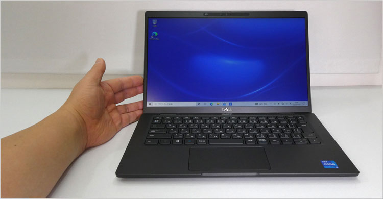 自動でPCが起動する「カバー・オープン・センサー」を搭載