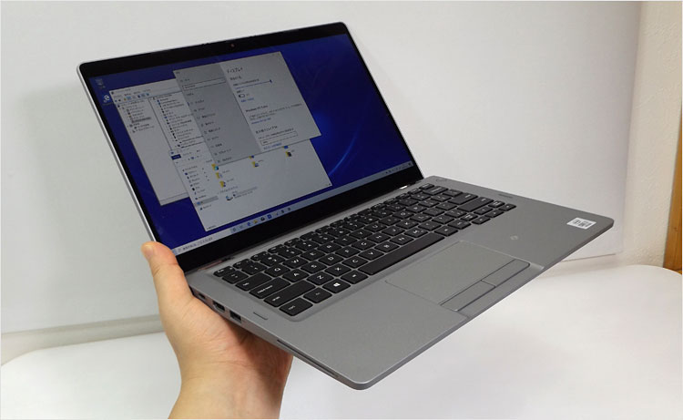 ートならともかくタブレットPCとしては重量級である