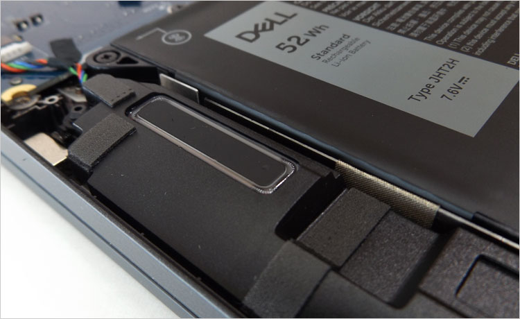 スピーカーコーンの搭載