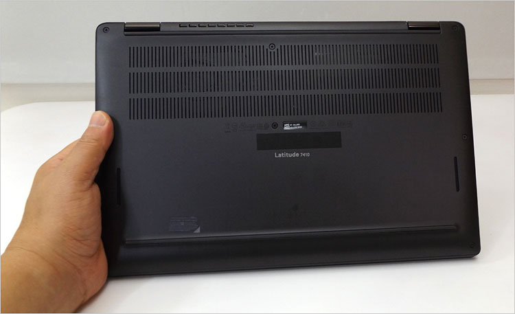 底面にはシリコン・コーティングが施されていない