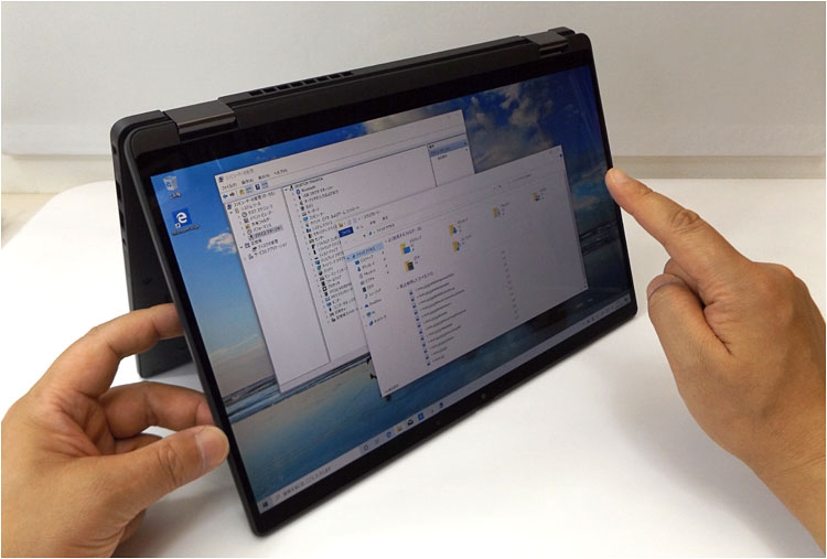 可変途中を利用した応用的なモードであるLatitude 7410 2-in-1テントモード