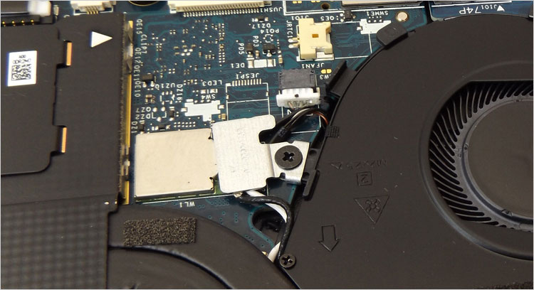 アンテナケーブルでつながっているタイプ