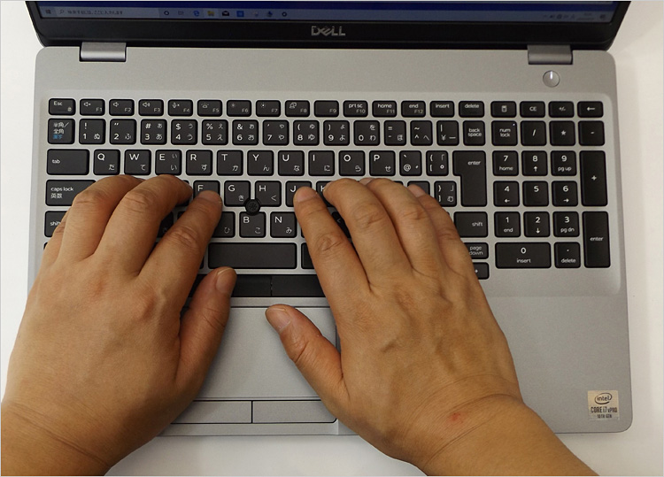 ホームポジション