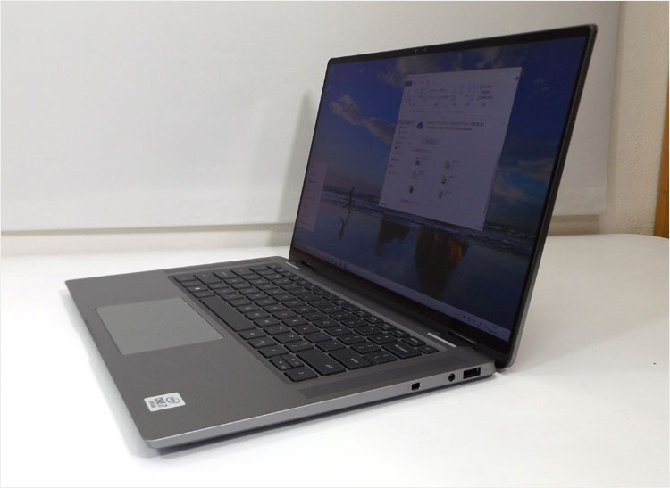 ケーブルが煩わしくなりにくい。