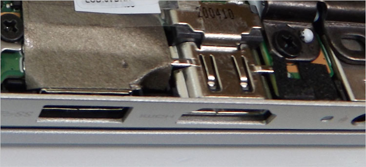 筐体の剛性にも関わる