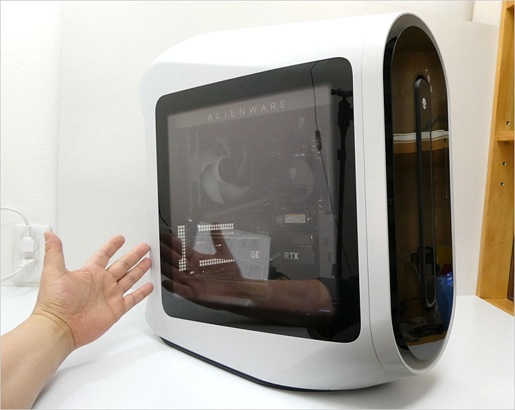 スケルトン・サイドパネル