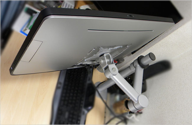 耐荷重量10kg以上のモニタアーム