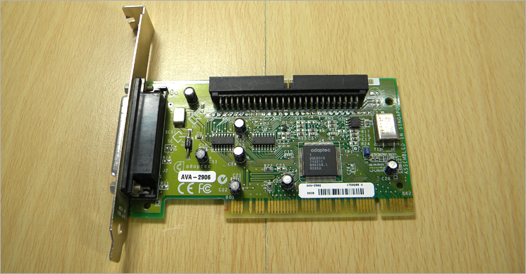 PCIカード（ちなみに写真はSCSIのPCIカード）