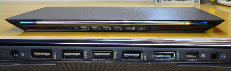 OMEN15-5100背面装備端子