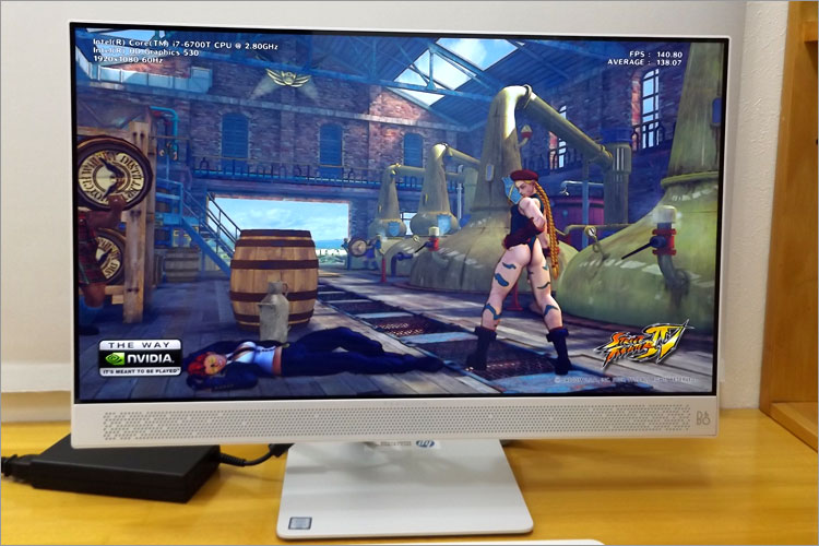 フレームレス・ディスプレイ