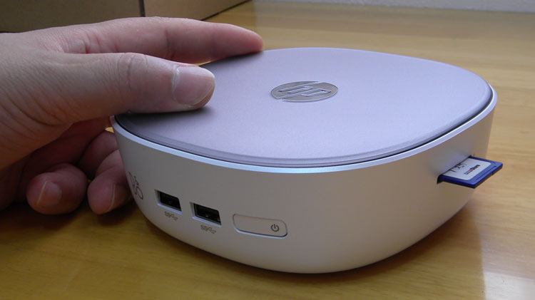 SDカードスロット