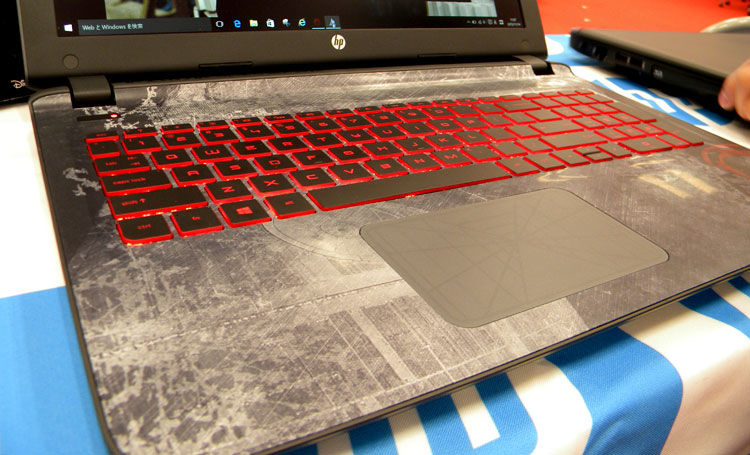 スターウォーズのコラボパソンコン